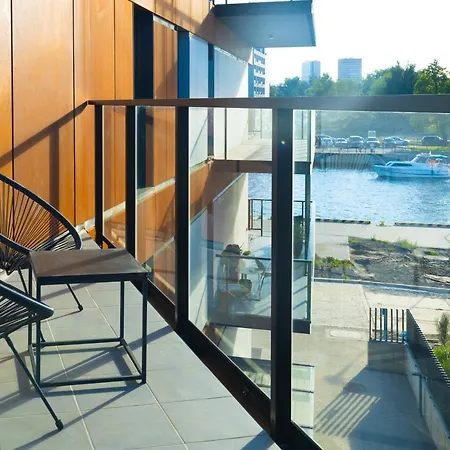 Nadmotlawie By Happystay Apartment *